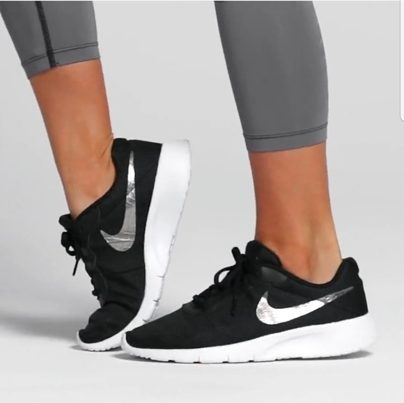 Nike Other - NWT !!! Nike Tanjun